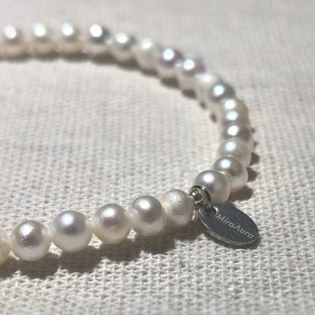Natural Freshwater Pearls Energy Bracelet